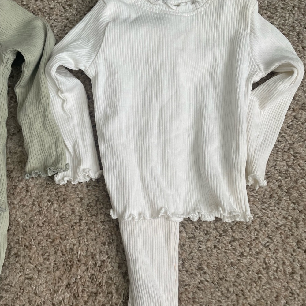 Kids Matching Set - Picture 3 of 3